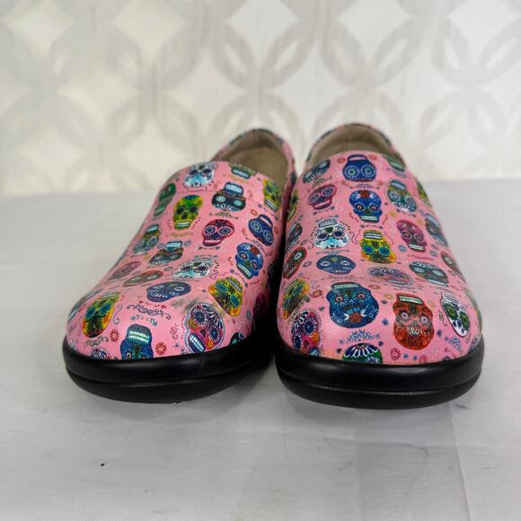 Alegria Keli Sugar Skulls Pink Nursing Clogs Día de los Muertos Shoes Size 38 - Picture 14 of 15